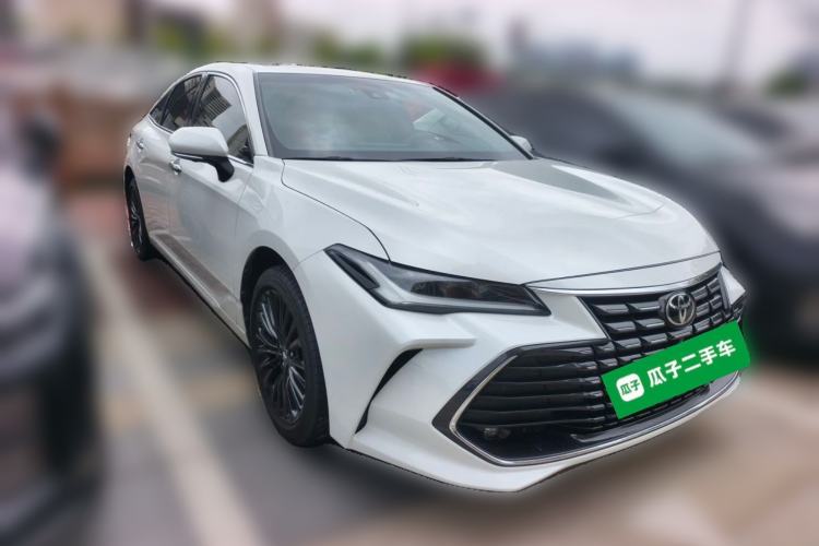 Used Toyota Avalon 2022 2.0L XLE Premium Edition Front Right 45 Deg