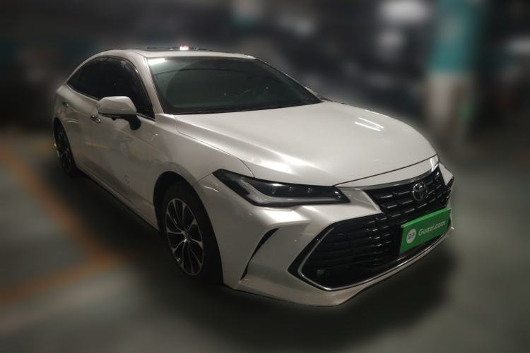 Used Toyota Avalon 2022 2.0L Luxury Edition Front Right 45 Deg
