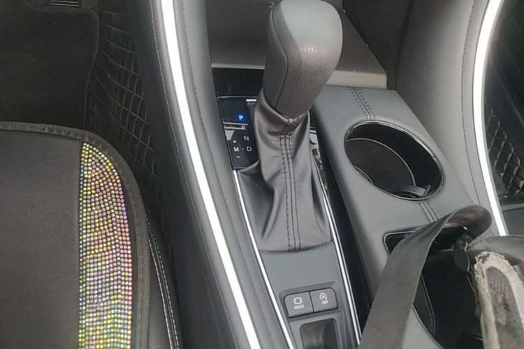 Used Toyota Avalon 2022 2.0L Ambition Edition Gear Lever