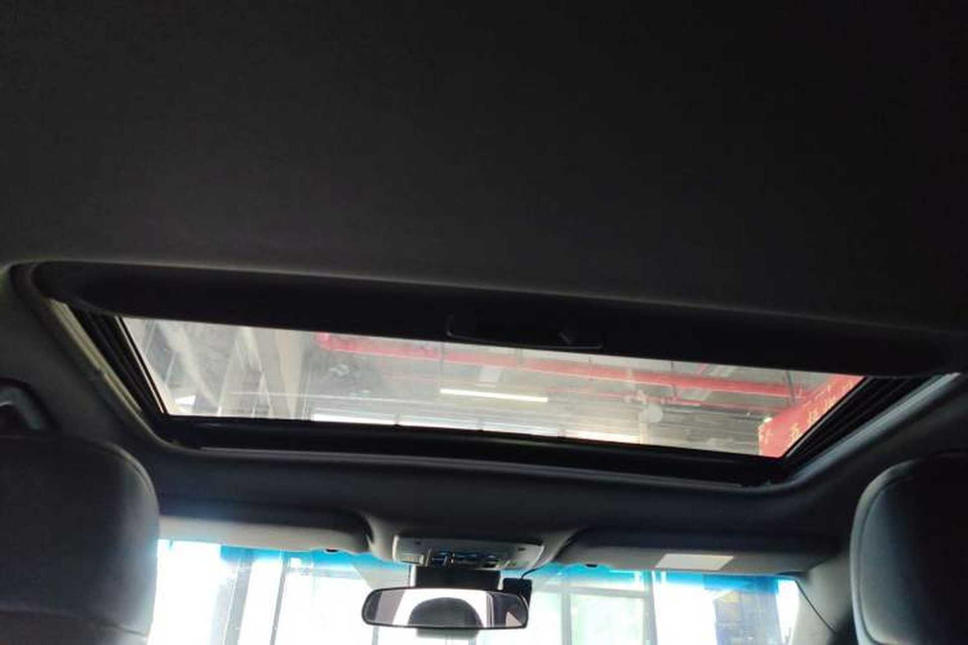 Used Toyota Avalon 2022 2.0L Luxury Edition Headliner
