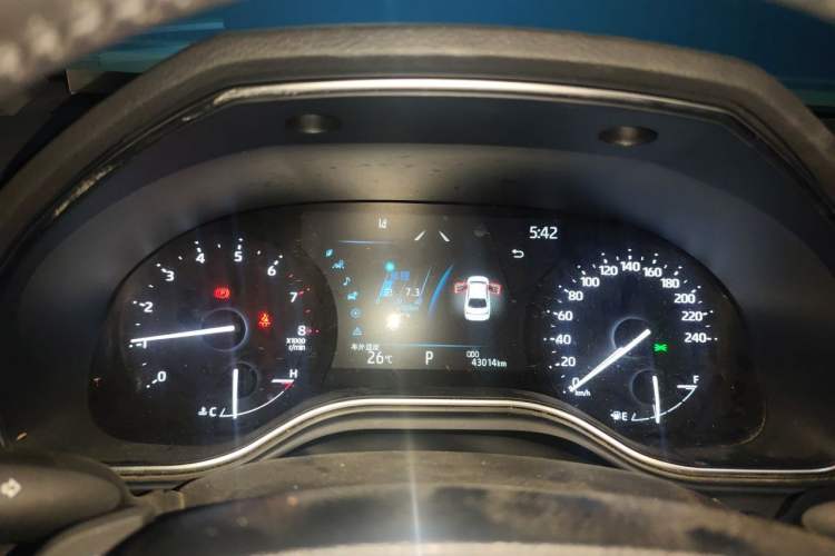 Used Toyota Avalon 2022 2.5L Luxury Edition Instrument Cluster
