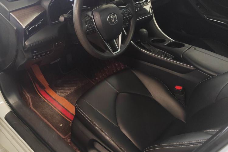Used Toyota Avalon 2022 2.0L Ambition Edition Interior 6