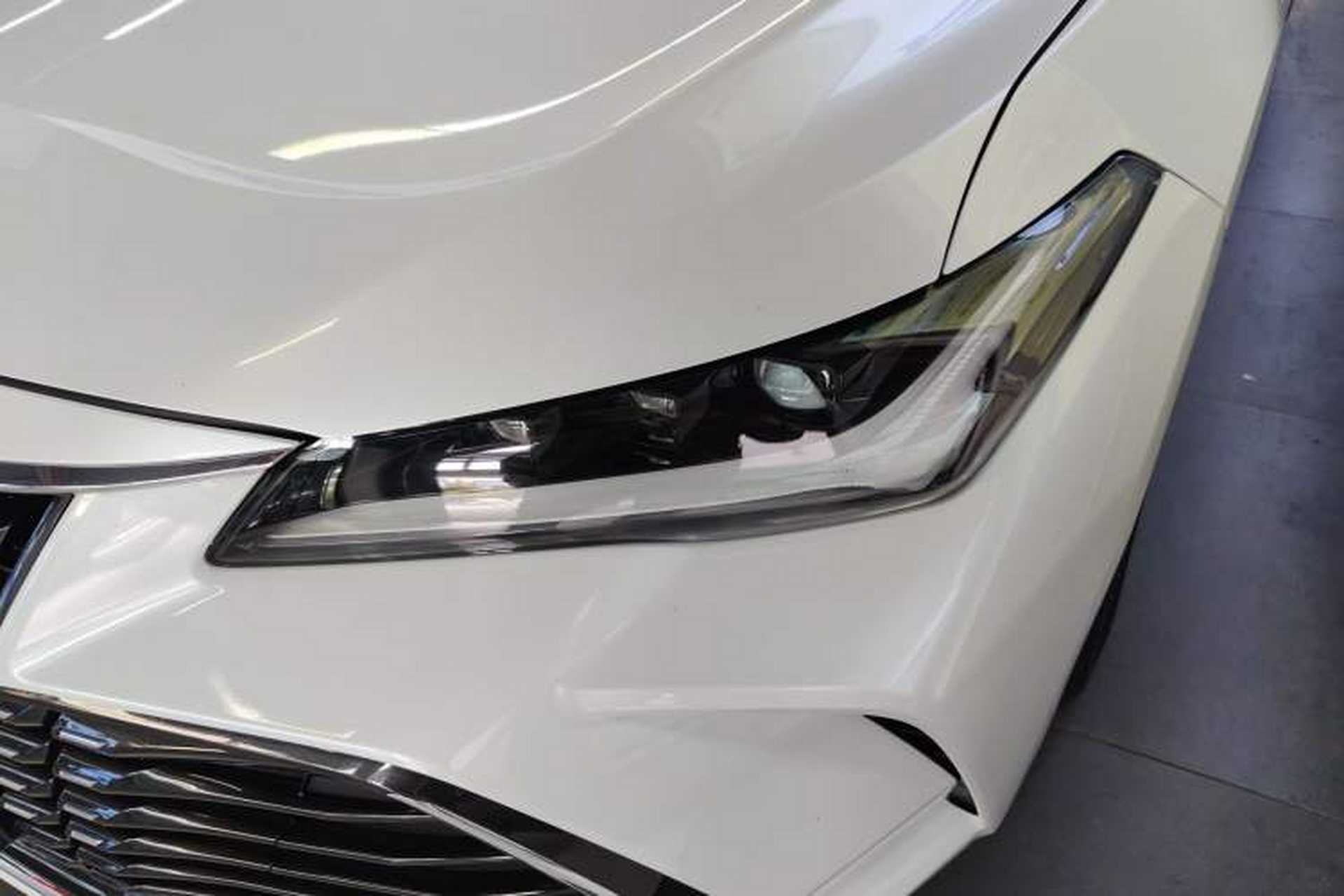 Used Toyota Avalon 2022 2.0L Luxury Edition Left Front Headlight