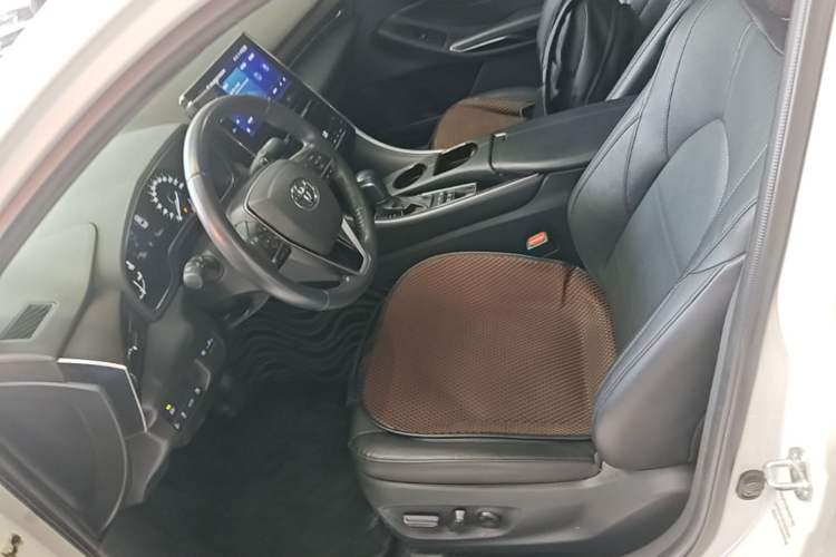 Used Toyota Avalon 2022 2.5L Luxury Edition Left Front Seat