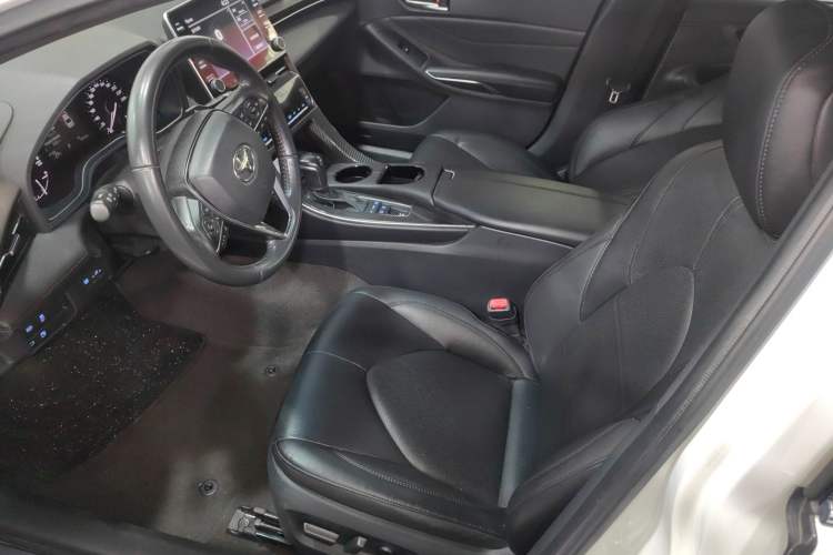 Used Toyota Avalon 2022 2.5L Ambition Edition Left Front Seat