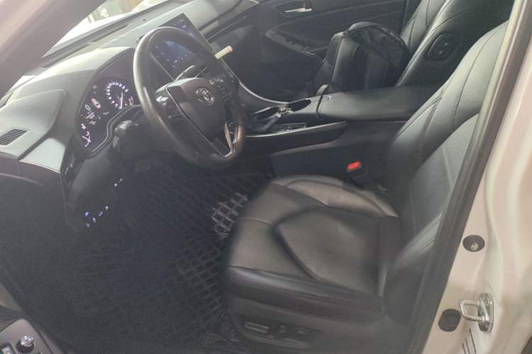 Used Toyota Avalon 2022 2.0L Luxury Edition Left Front Seat