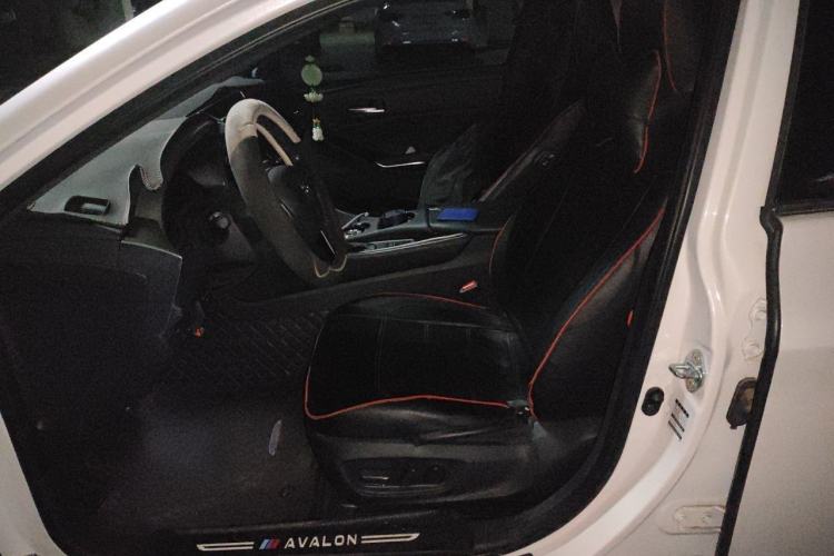 Used Toyota Avalon 2022 2.0L Luxury Edition Left Front Seat