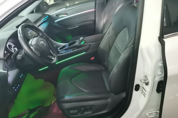 Used Toyota Avalon 2022 Dual-Engine 2.5L Luxury Edition Left Front Seat
