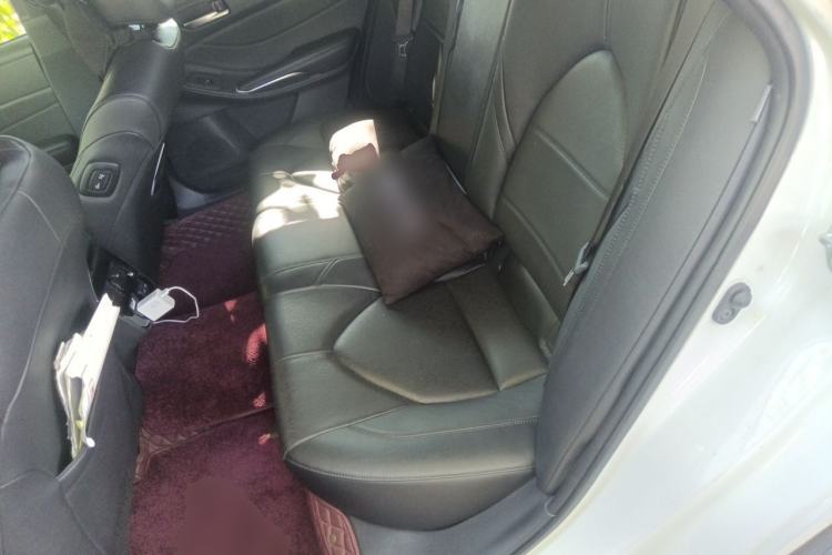 Used Toyota Avalon 2022 2.0L XLE Premium Edition Left Rear Seat