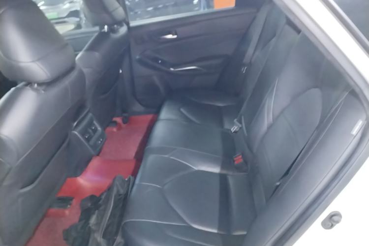 Used Toyota Avalon 2022 2.0L Luxury Edition Left Rear Seat