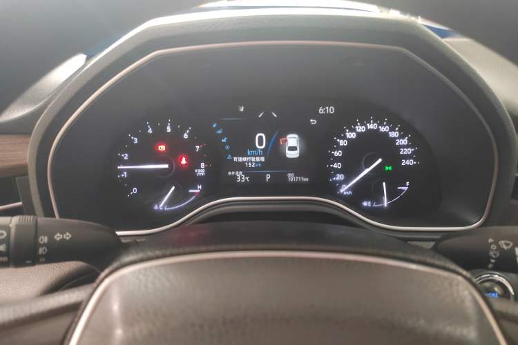 Used Toyota Avalon 2022 2.0L Ambition Edition Odometer Close Up