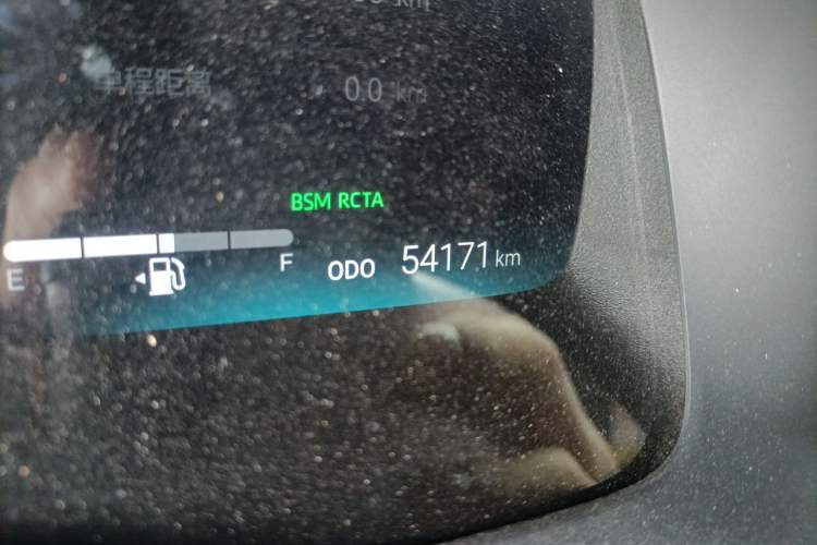 Used Toyota Avalon 2022 2.5L Touring Premium Edition Odometer Close Up