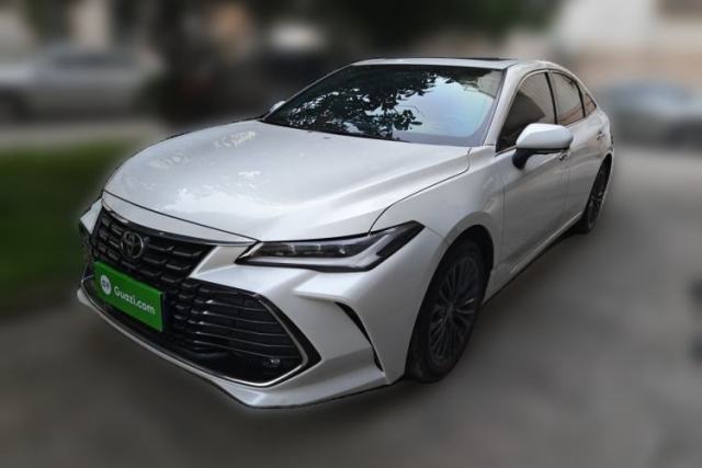 Used Toyota Avalon 2022 2.0L XLE Premium Edition
