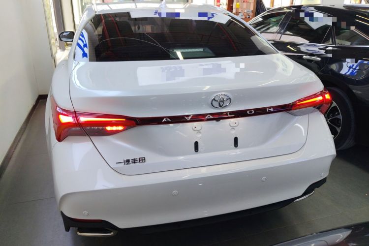 Used Toyota Avalon 2022 2.0L Luxury Edition Rear