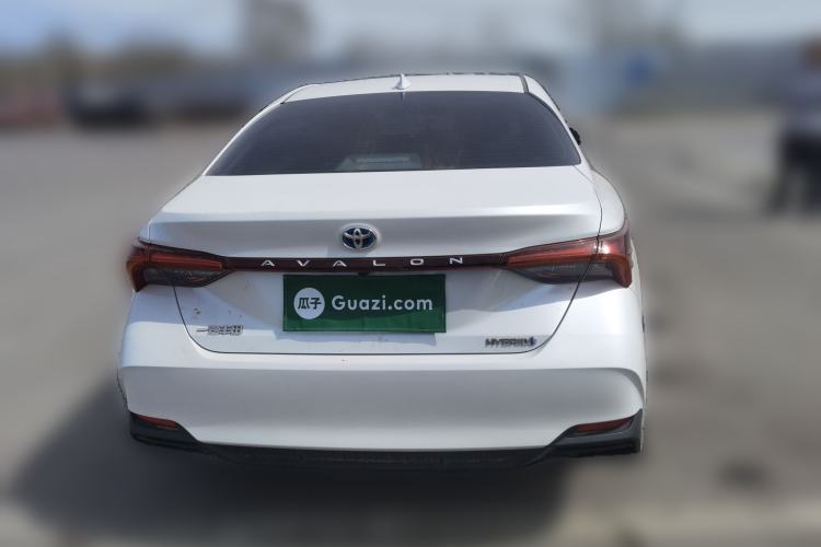 Used Toyota Avalon 2022 Dual-Engine 2.5L Luxury Edition Rear