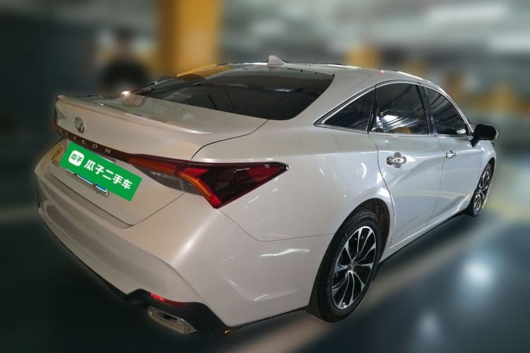 Used Toyota Avalon 2022 2.5L Luxury Edition Rear Right 45 Deg