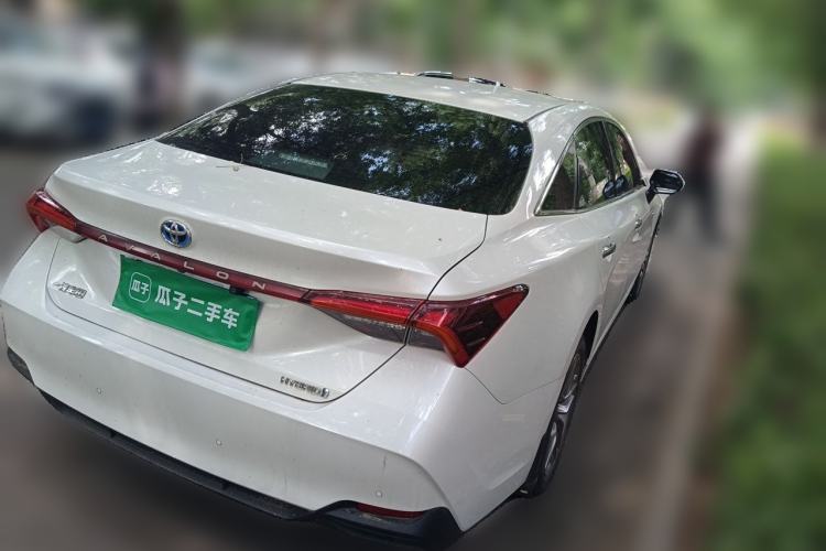 Used Toyota Avalon 2022 Dual-Engine 2.5L Luxury Edition Rear Right 45 Deg
