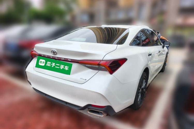 Used Toyota Avalon 2022 2.0L XLE Premium Edition Rear Right 45 Deg