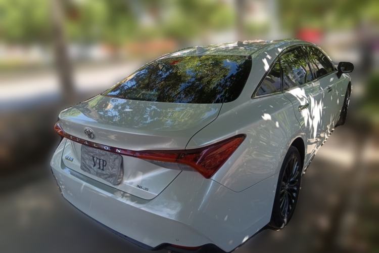 Used Toyota Avalon 2022 2.0L XLE Premium Edition Rear Right 45 Deg