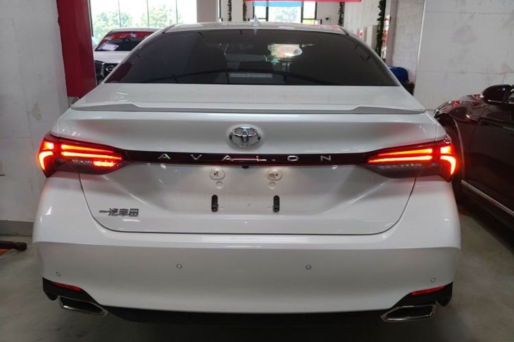 Used Toyota Avalon 2022 2.5L Luxury Edition Rear