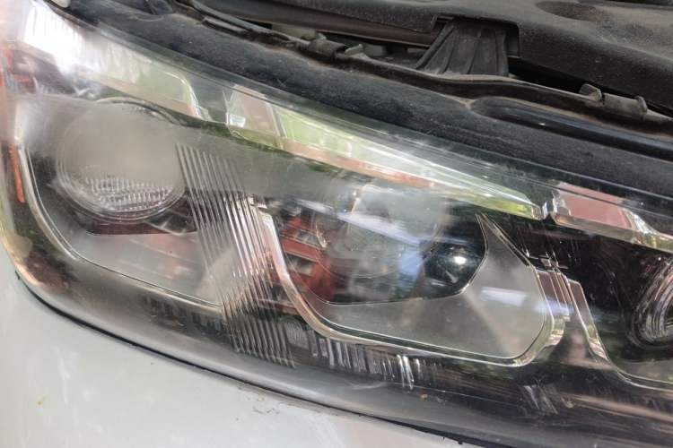Used Toyota Avalon 2022 Dual-Engine 2.5L Luxury Edition Right Front Headlight