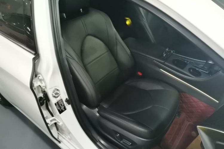 Used Toyota Avalon 2022 Dual-Engine 2.5L Luxury Edition Right Front Seat