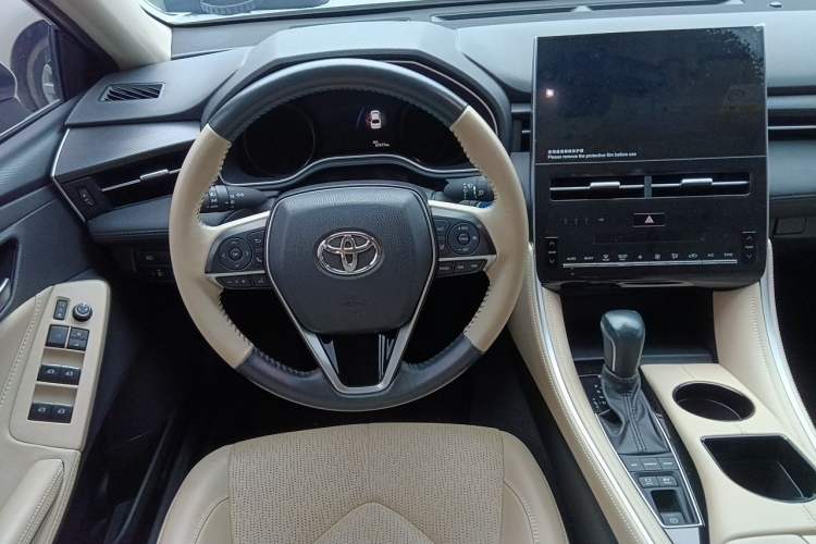 Used Toyota Avalon 2022 Dual-Engine 2.5L Luxury Edition Steering Wheel
