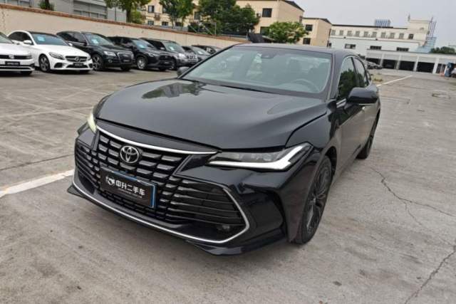 Used Toyota Avalon 2023 2.0L XLE Deluxe Edition