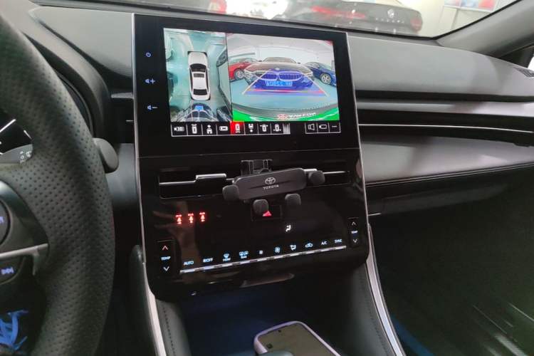 Used Toyota Avalon 2023 Dual-Engine 2.5L Luxury Edition Audio And AC Panel