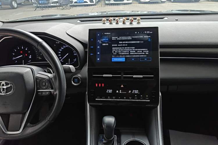 Used Toyota Avalon 2023 2.5L Luxury Edition Audio And AC Panel