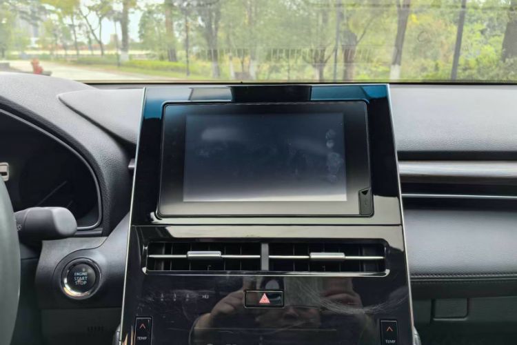 Used Toyota Avalon 2023 2.0L Premium Edition Audio And AC Panel