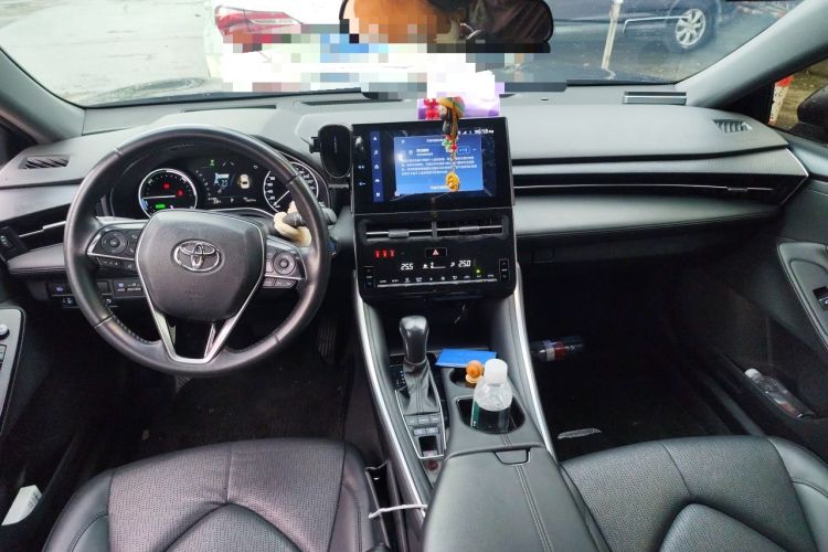 Used Toyota Avalon 2023 Dual-Engine 2.5L Luxury Edition Center Console