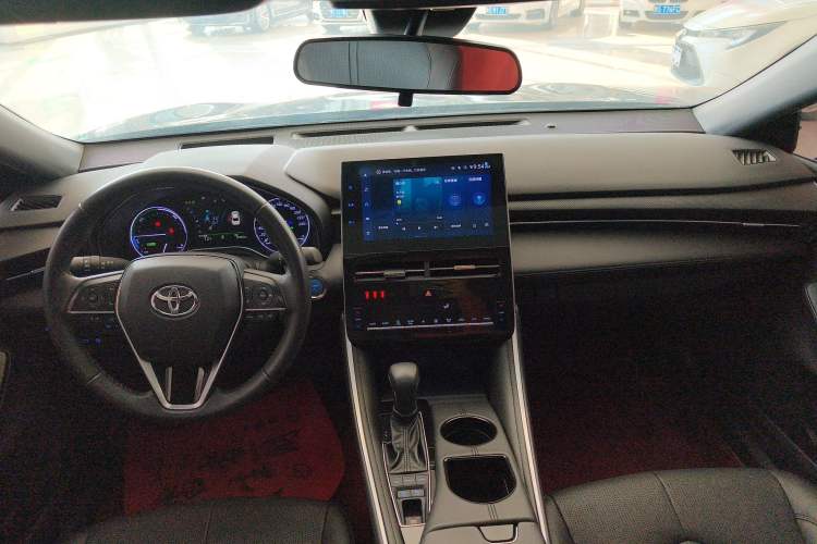 Used Toyota Avalon 2023 Dual-Engine 2.5L Luxury Edition Center Console