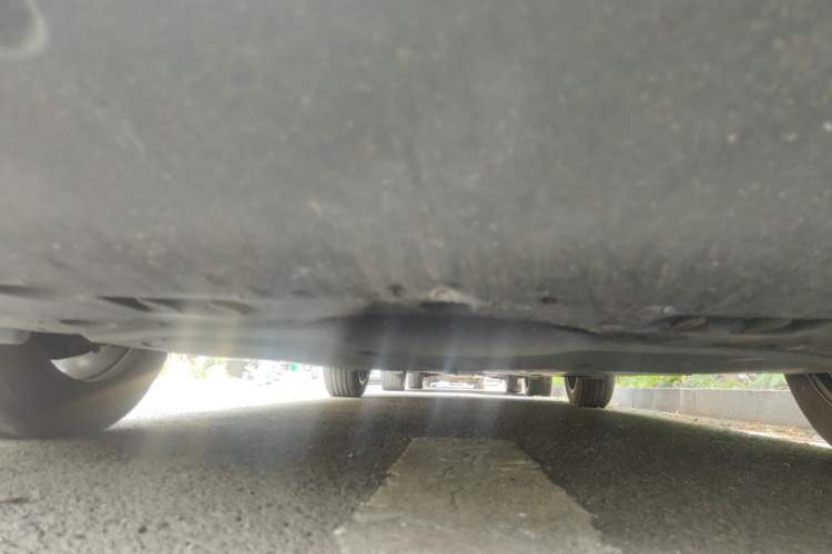 Used Toyota Avalon 2023 2.0L Premium Edition Chassis Front