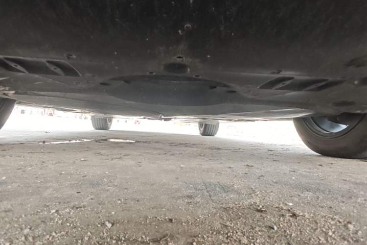 Used Toyota Avalon 2023 2.0L Luxury Edition Chassis Front