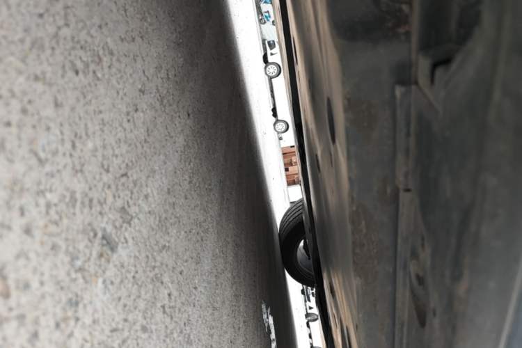 Used Toyota Avalon 2023 2.0L XLE Deluxe Edition Chassis Front Right