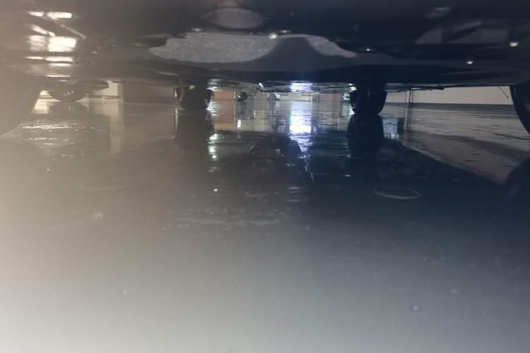 Used Toyota Avalon 2023 Dual-Motor 2.5L XLE Prestige Edition Chassis Front