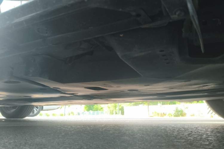 Used Toyota Avalon 2023 2.5L Luxury Edition Chassis Rear Left