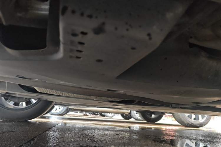 Used Toyota Avalon 2023 2.0L Luxury Edition Chassis Rear Right