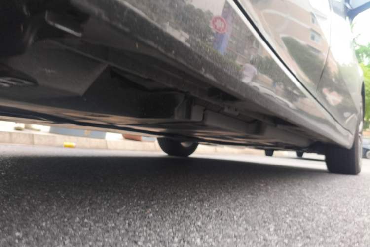 Used Toyota Avalon 2023 2.5L Luxury Edition Chassis Rear Right