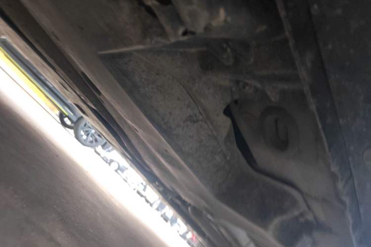 Used Toyota Avalon 2023 2.0L Luxury Edition Chassis Rear Right