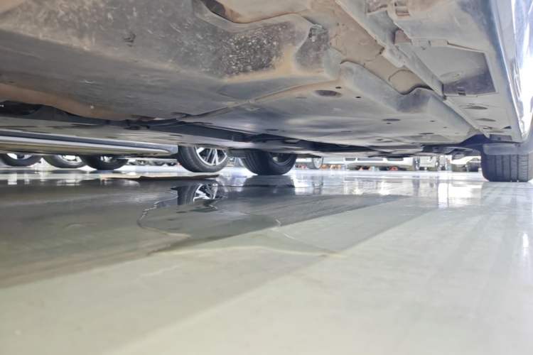 Used Toyota Avalon 2023 2.0L Luxury Edition Chassis Rear Right