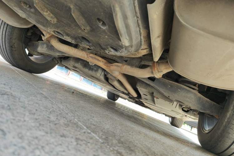 Used Toyota Avalon 2023 2.0L Luxury Edition Chassis Rear Right