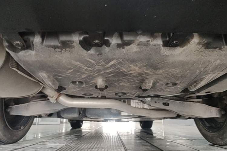 Used Toyota Avalon 2023 Dual-Engine 2.5L Luxury Edition Chassis Rear