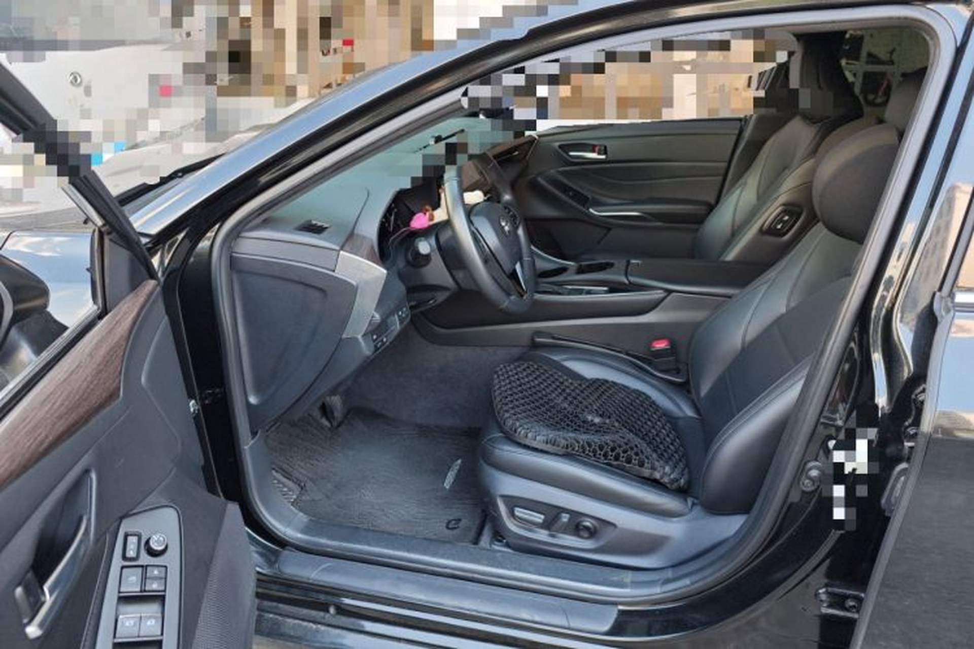 Used Toyota Avalon 2023 2.0L Premium Edition Driver Seat