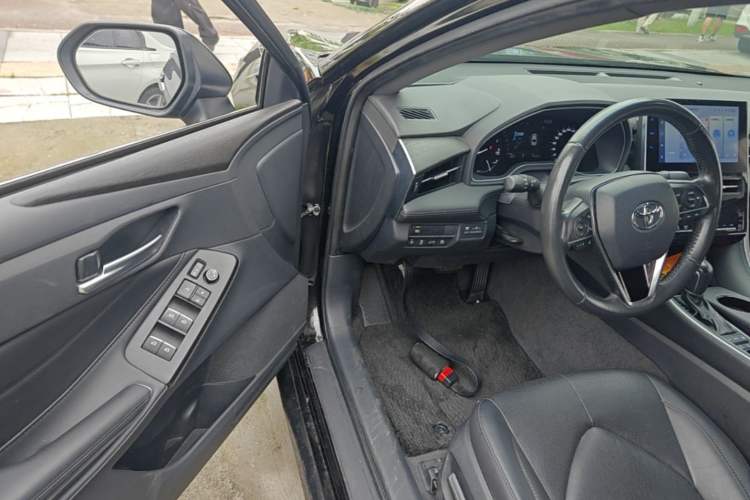Used Toyota Avalon 2023 2.5L Luxury Edition Driver Seat