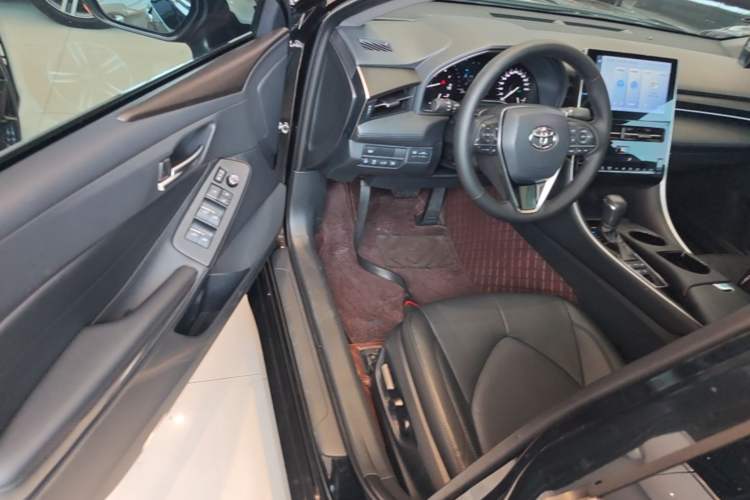 Used Toyota Avalon 2023 2.5L Luxury Edition Driver Seat
