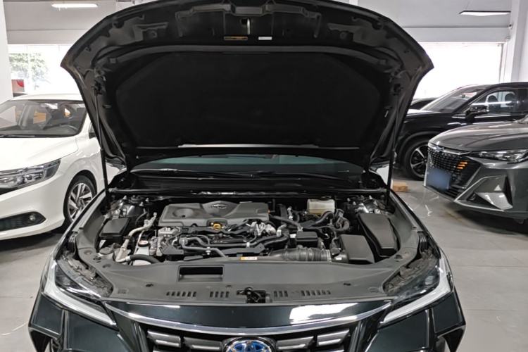 Used Toyota Avalon 2023 Dual-Motor 2.5L XLE Prestige Edition Engine Bay