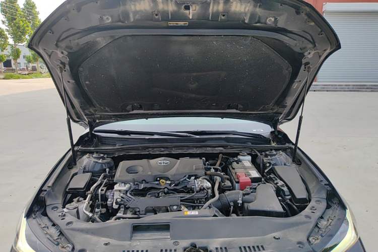 Used Toyota Avalon 2023 2.5L Luxury Edition Engine Bay