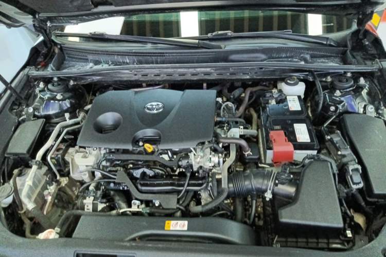 Used Toyota Avalon 2023 2.0L Luxury Edition Engine Bay